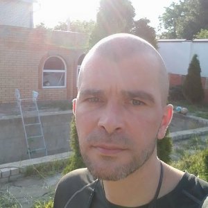 Антон , 37 лет