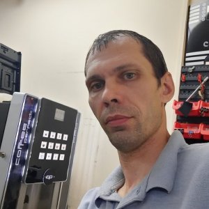 ANDRII Andrey, 43 года