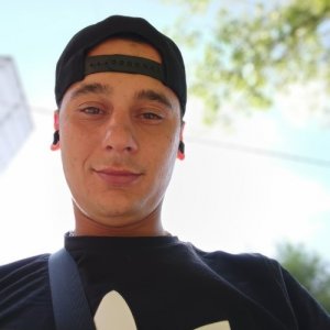 Назар , 24 года