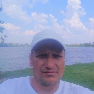 Максим , 40 лет