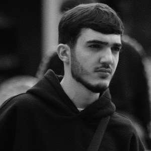 Эльнур , 21 год