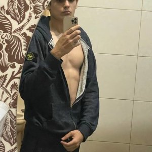 Ярик , 20 лет