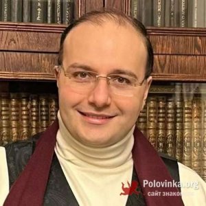 Сидги , 44 года