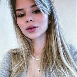 Диана , 27 лет