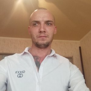 Максим , 32 года