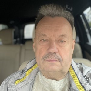 Леонид , 71 год