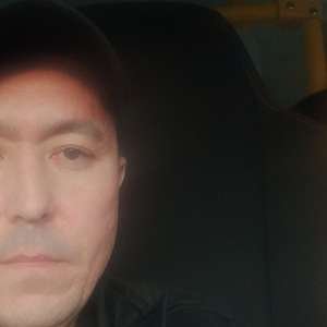 Есенжол , 37 лет