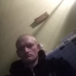 Максим , 47 лет