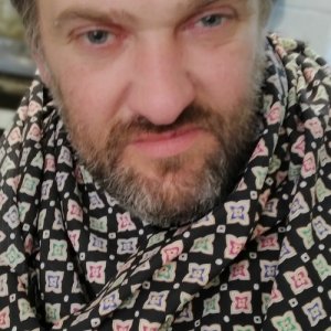 Виктор , 46 лет