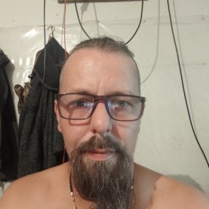 Артем , 45 лет