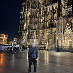 Максим , 20 лет