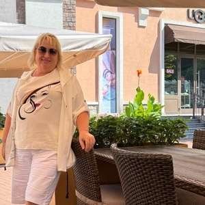 Анна , 58 лет