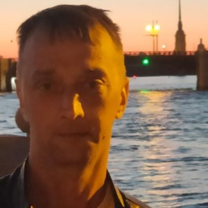 Денис , 46 лет