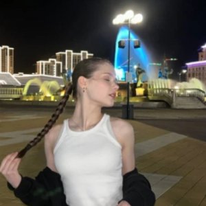 Анюта , 26 лет