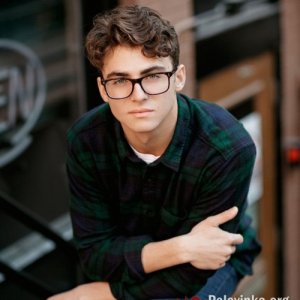 Паша , 24 года