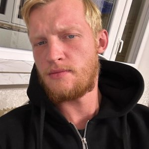 Алексей , 25 лет