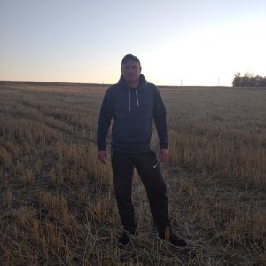 Дмитрий Комар, 36 лет