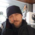 Виктор : 