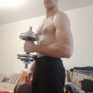 Макс , 31 год