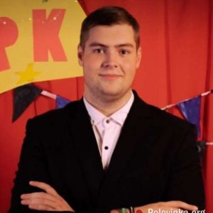 Александр , 18 лет