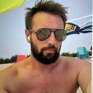 Максим , 38 лет