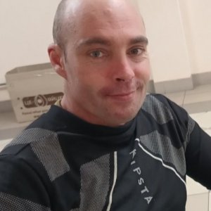 Vladislav , 39 лет