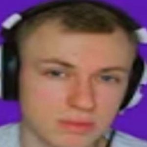 Данилаа , 24 года