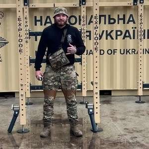 Виталий , 25 лет