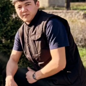 Санжар , 21 год