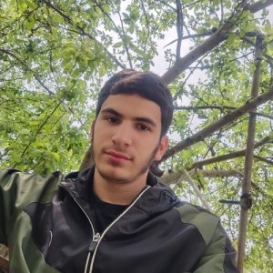 Жирайр , 19 лет