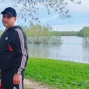 Константин Погребан, 28 лет