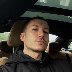 Аркадий Пчёлкин, 37 лет