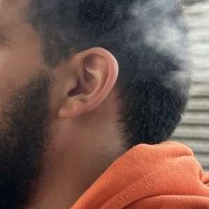 Макс , 25 лет