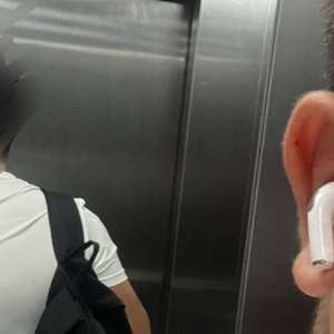 Александр , 20 лет