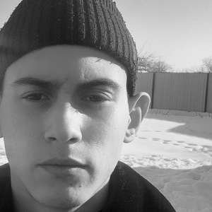Азамат , 18 лет
