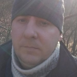 Дмитрий , 42 года