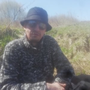 Руслан , 42 года