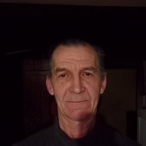 Валентин , 70 лет