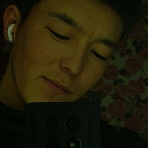 Макс , 22 года