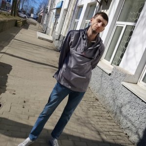 Денис , 34 года