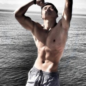 Диас , 37 лет