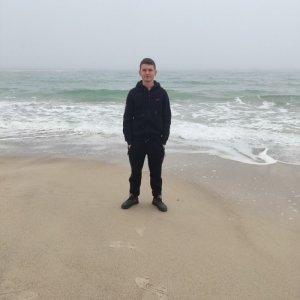 Денис , 20 лет
