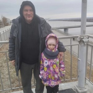 Саша Мора, 44 года