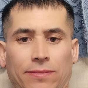 Баходур Хасанов, 42 года