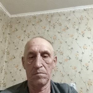 Серге , 64 года