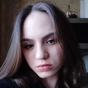 Настя , 18 лет