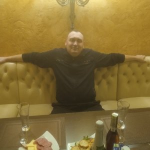 Василий , 44 года