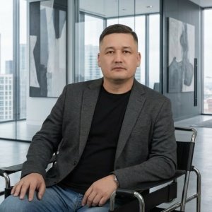 Emil , 43 года