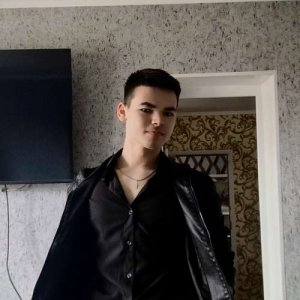 Роман , 23 года