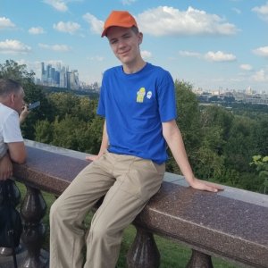 Дима , 18 лет